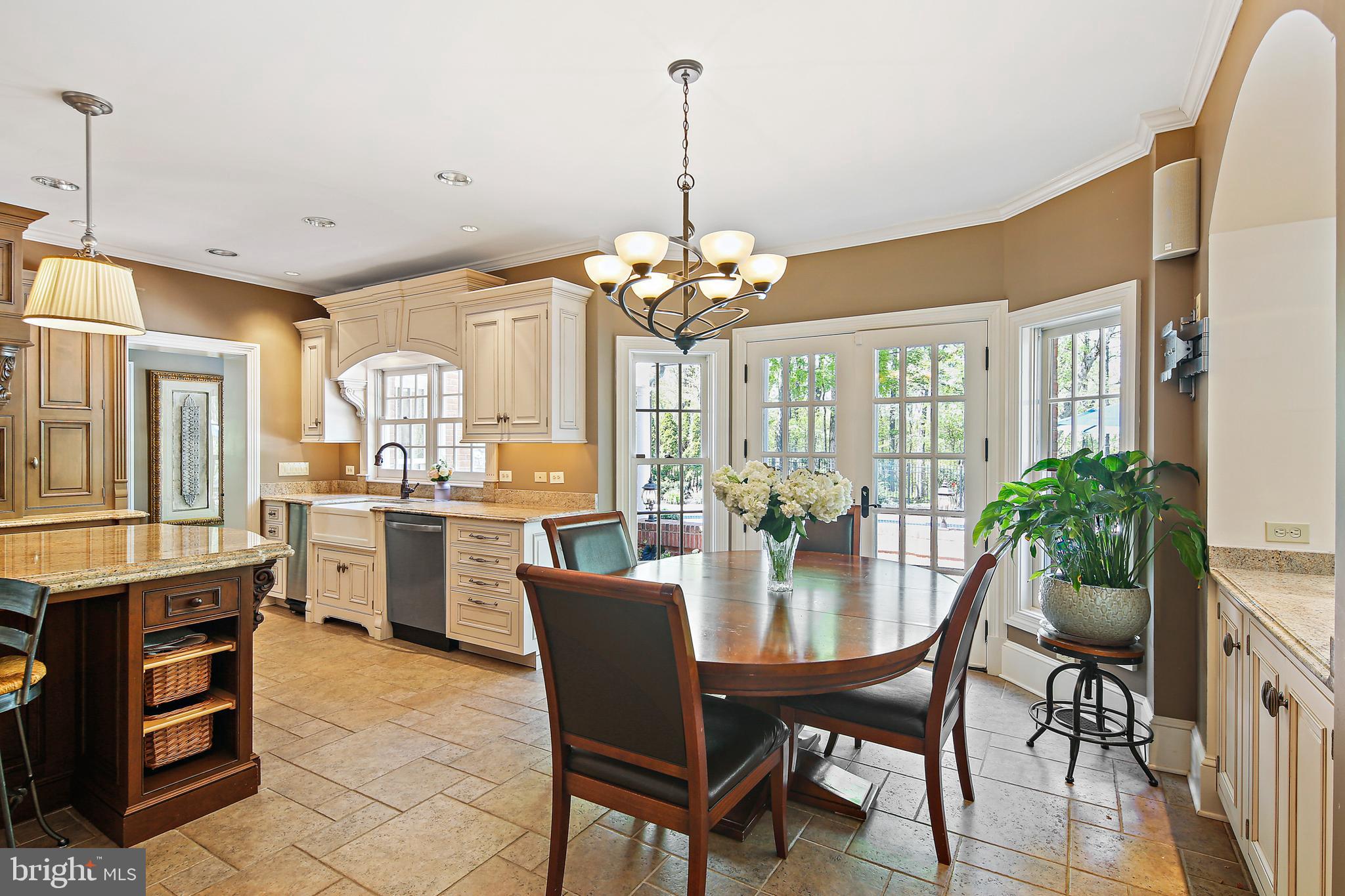 IVY HILL - Residential