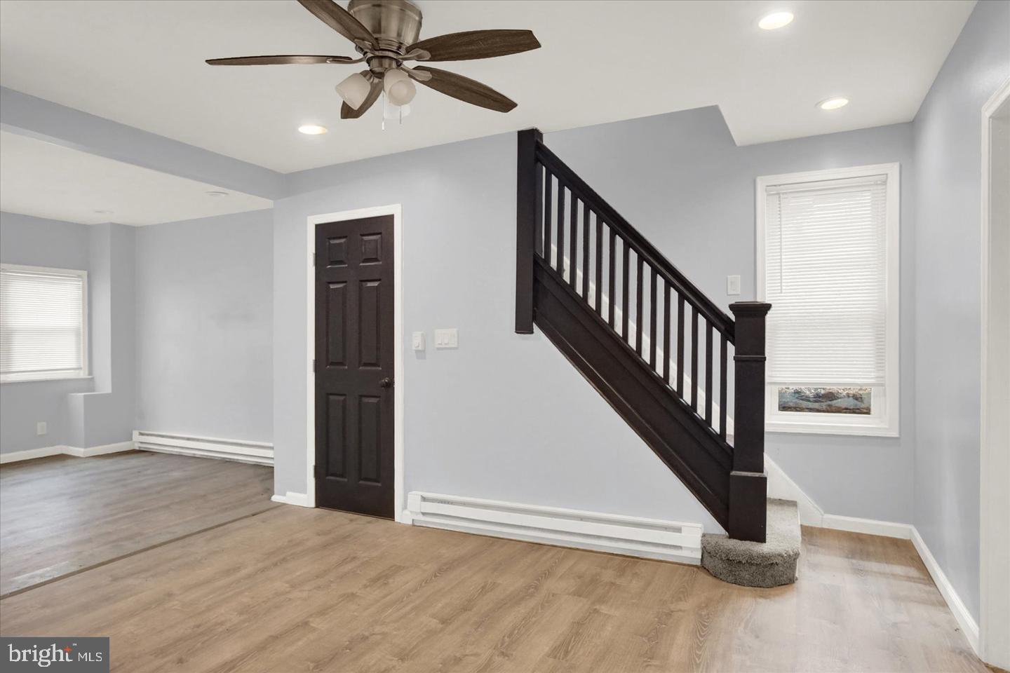 829-831 W PINE STREET