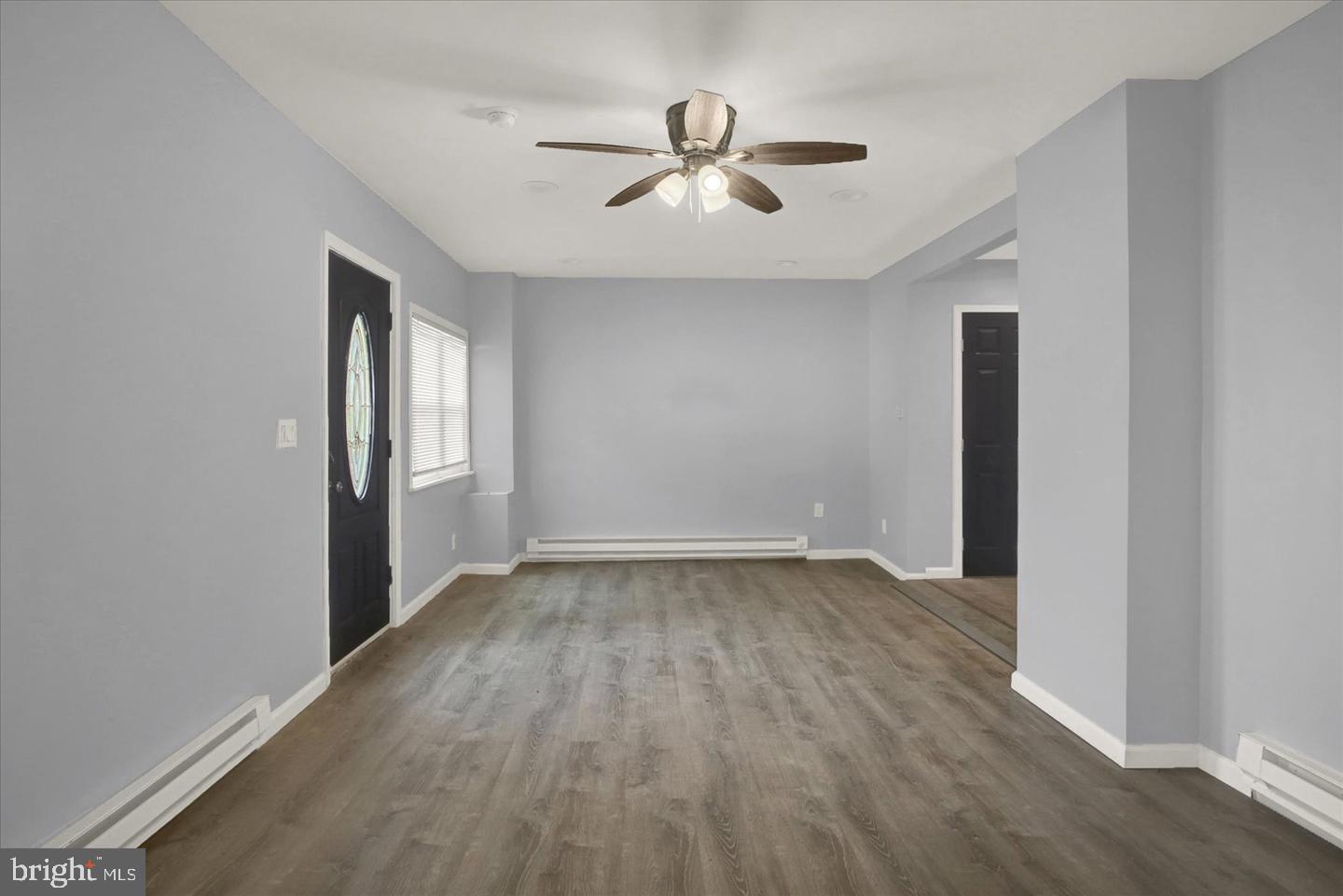 829-831 W PINE STREET