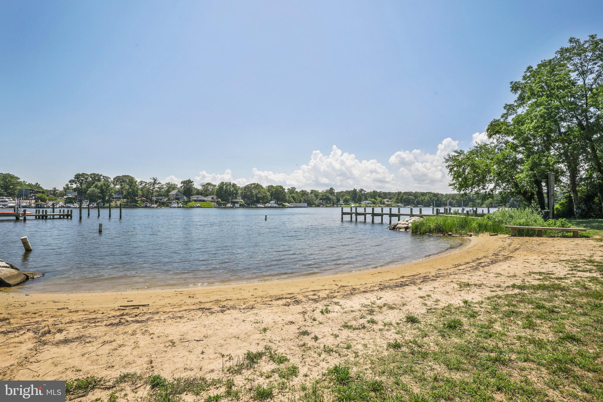 UPPER MAGOTHY BEACH - Residential