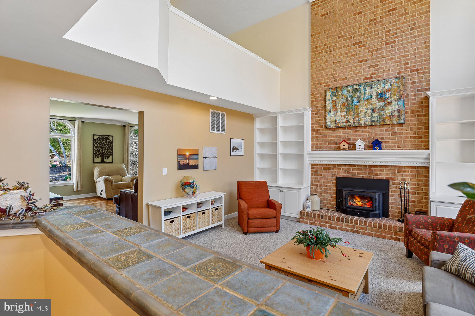 FALLS GLEN - Residential