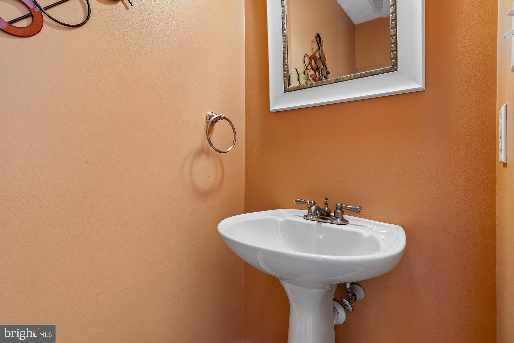 FALLS GLEN - Residential