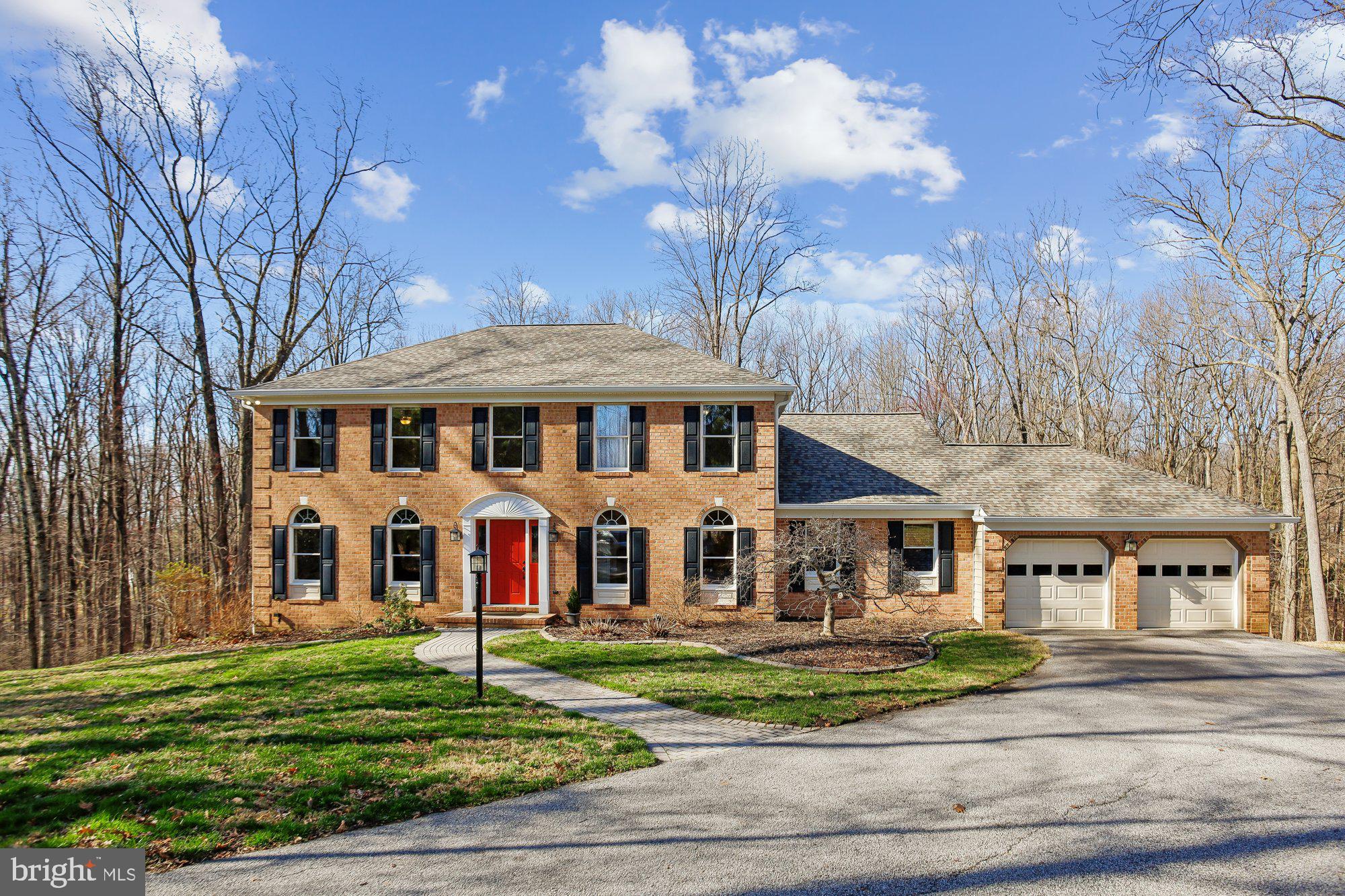 FALLS GLEN - Residential