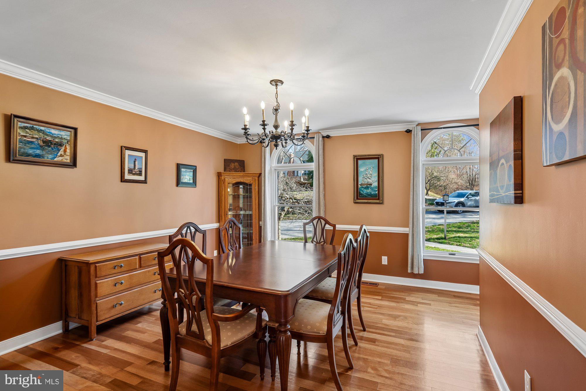 FALLS GLEN - Residential