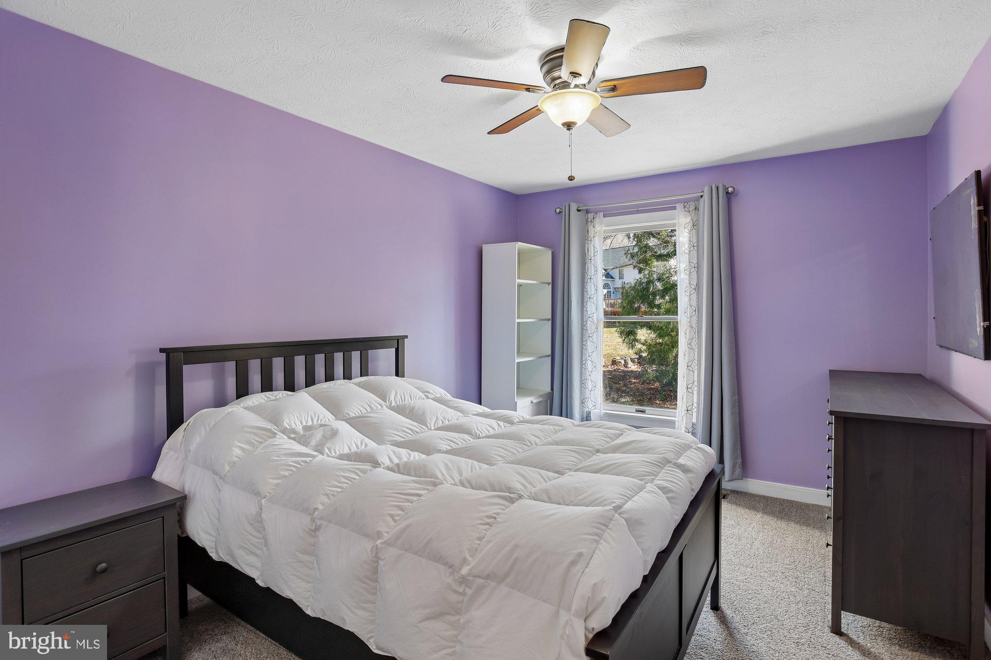 FALLS GLEN - Residential