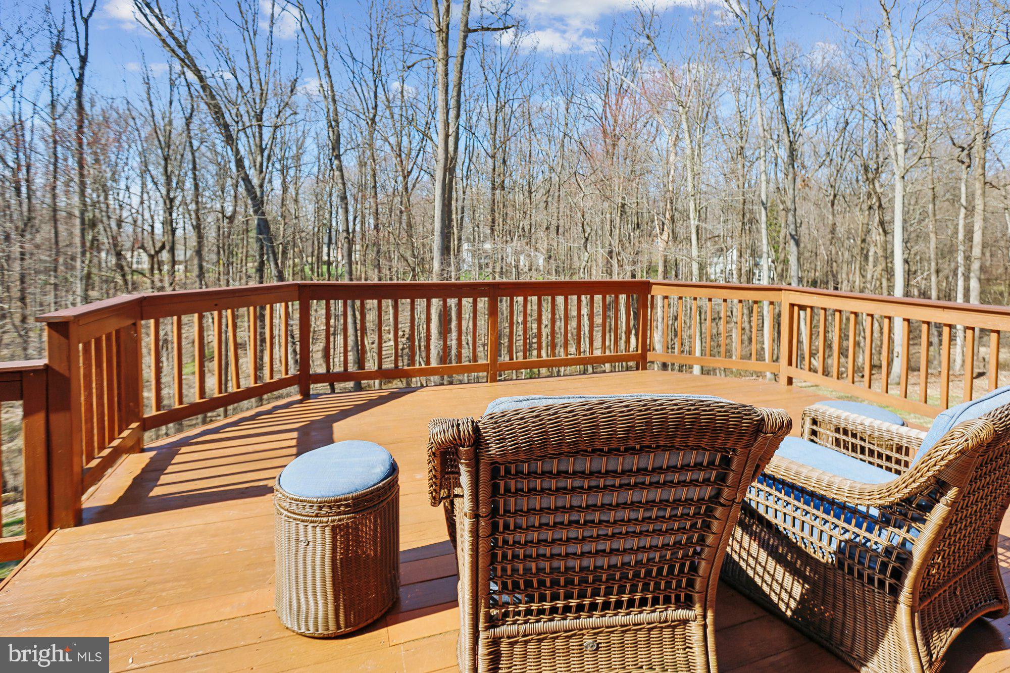 FALLS GLEN - Residential