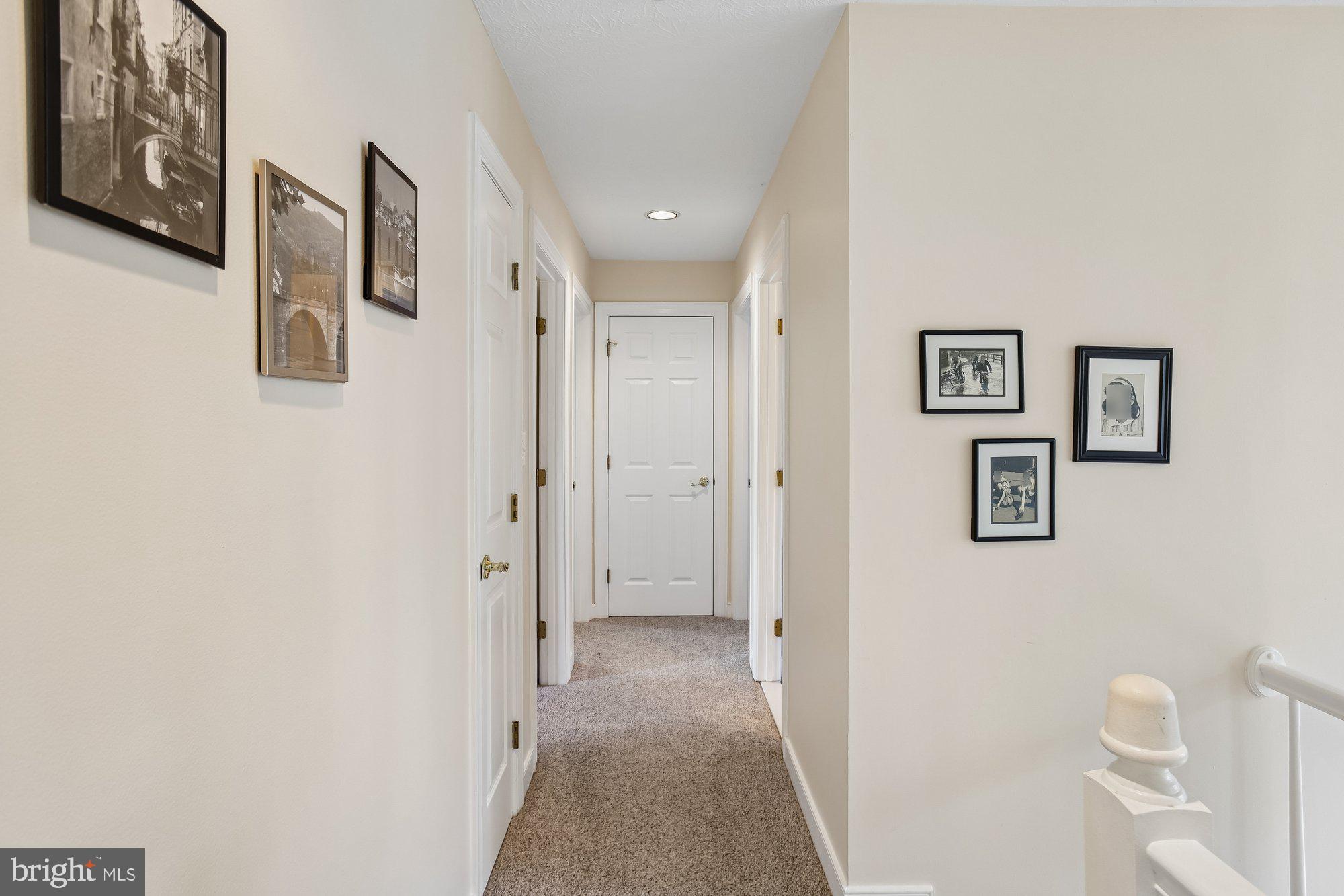 FALLS GLEN - Residential