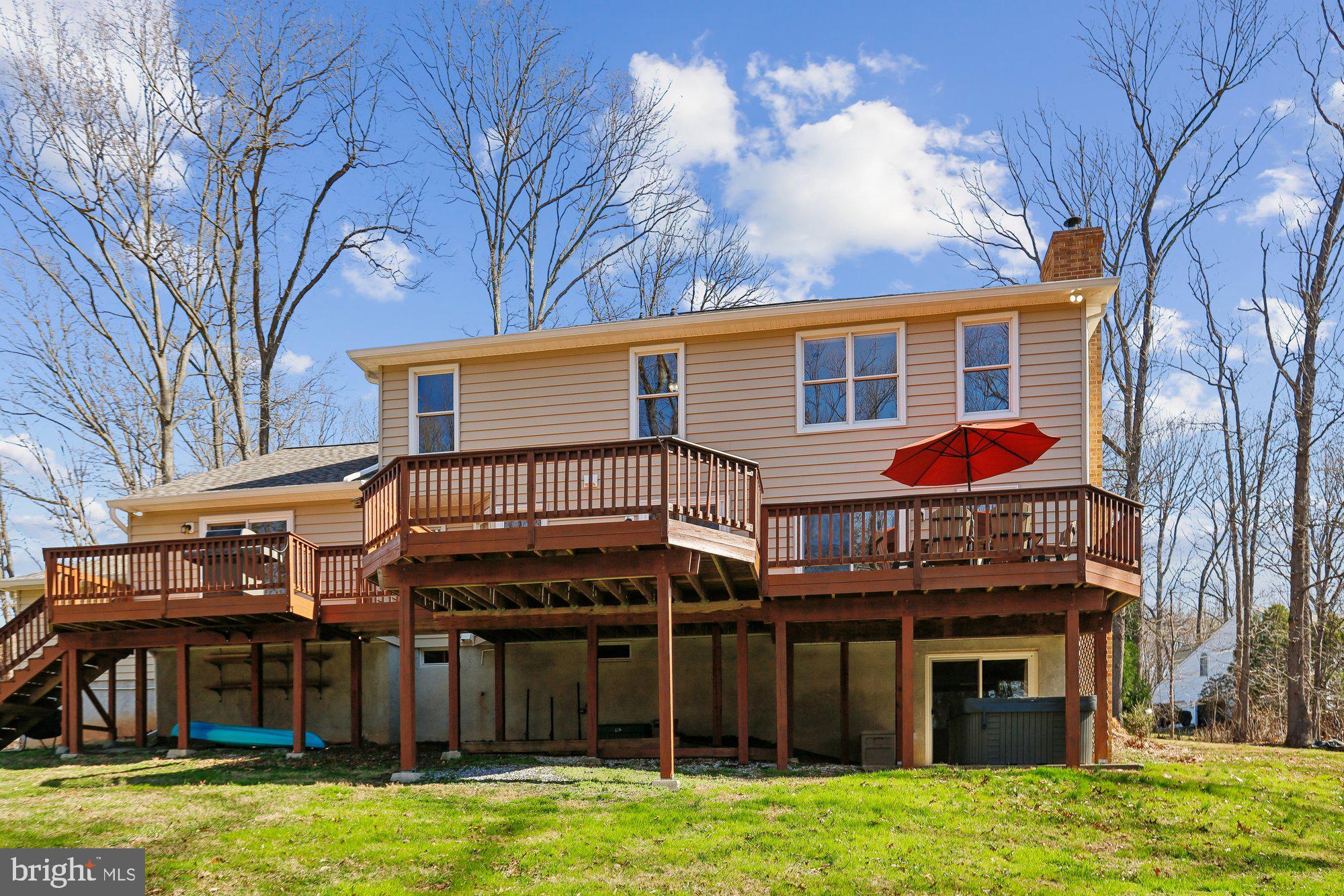 FALLS GLEN - Residential