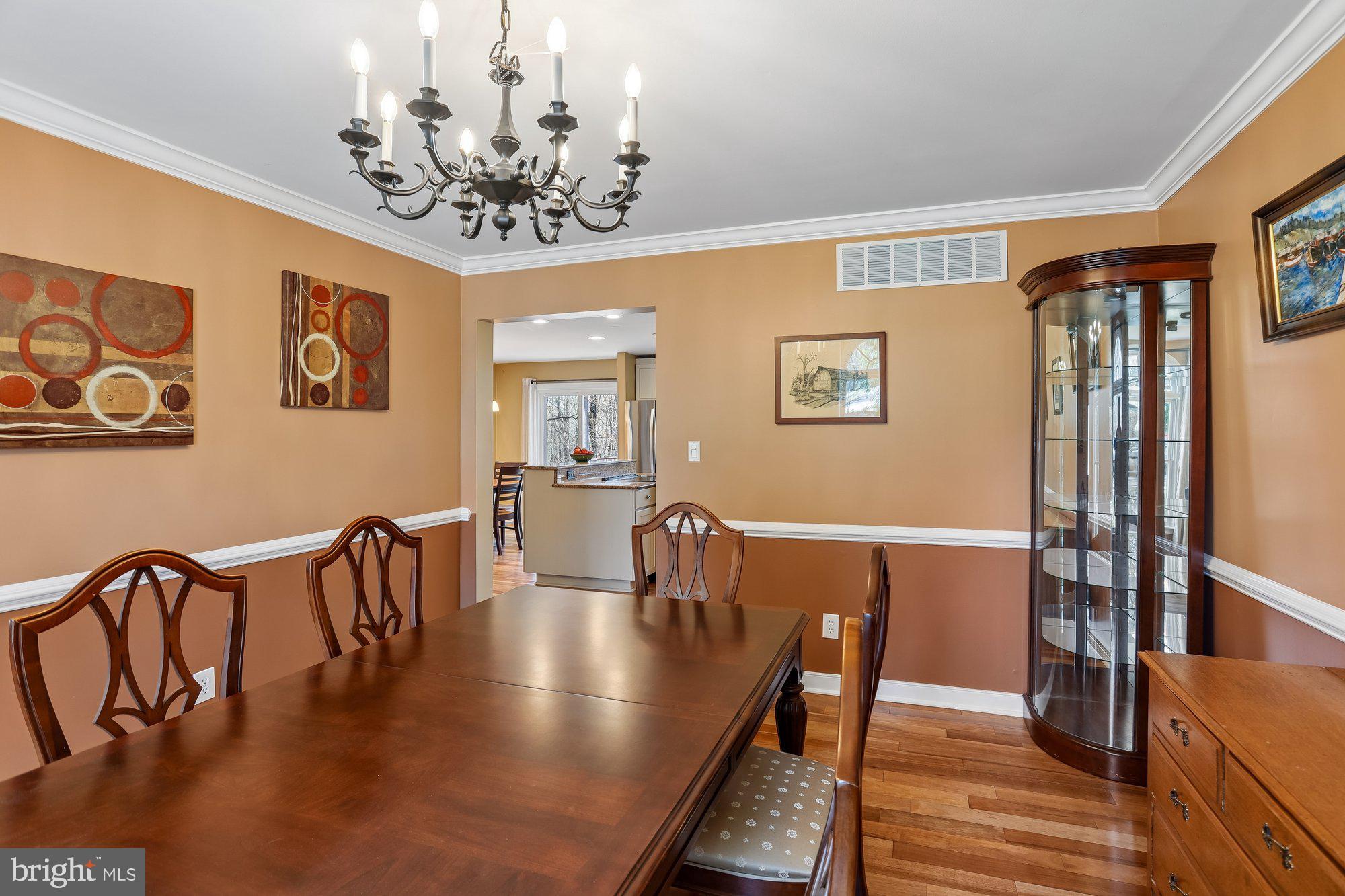 FALLS GLEN - Residential