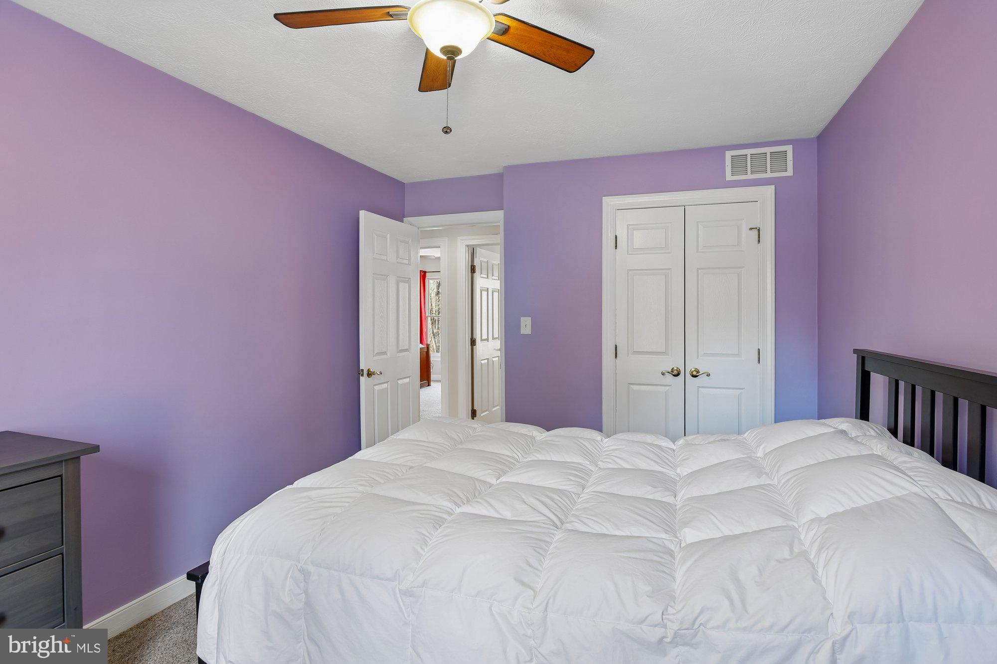 FALLS GLEN - Residential