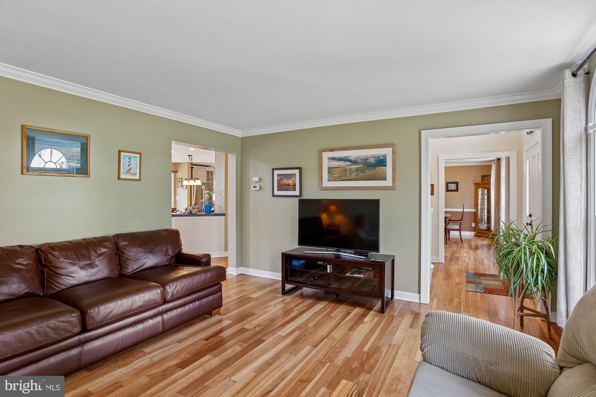 FALLS GLEN - Residential