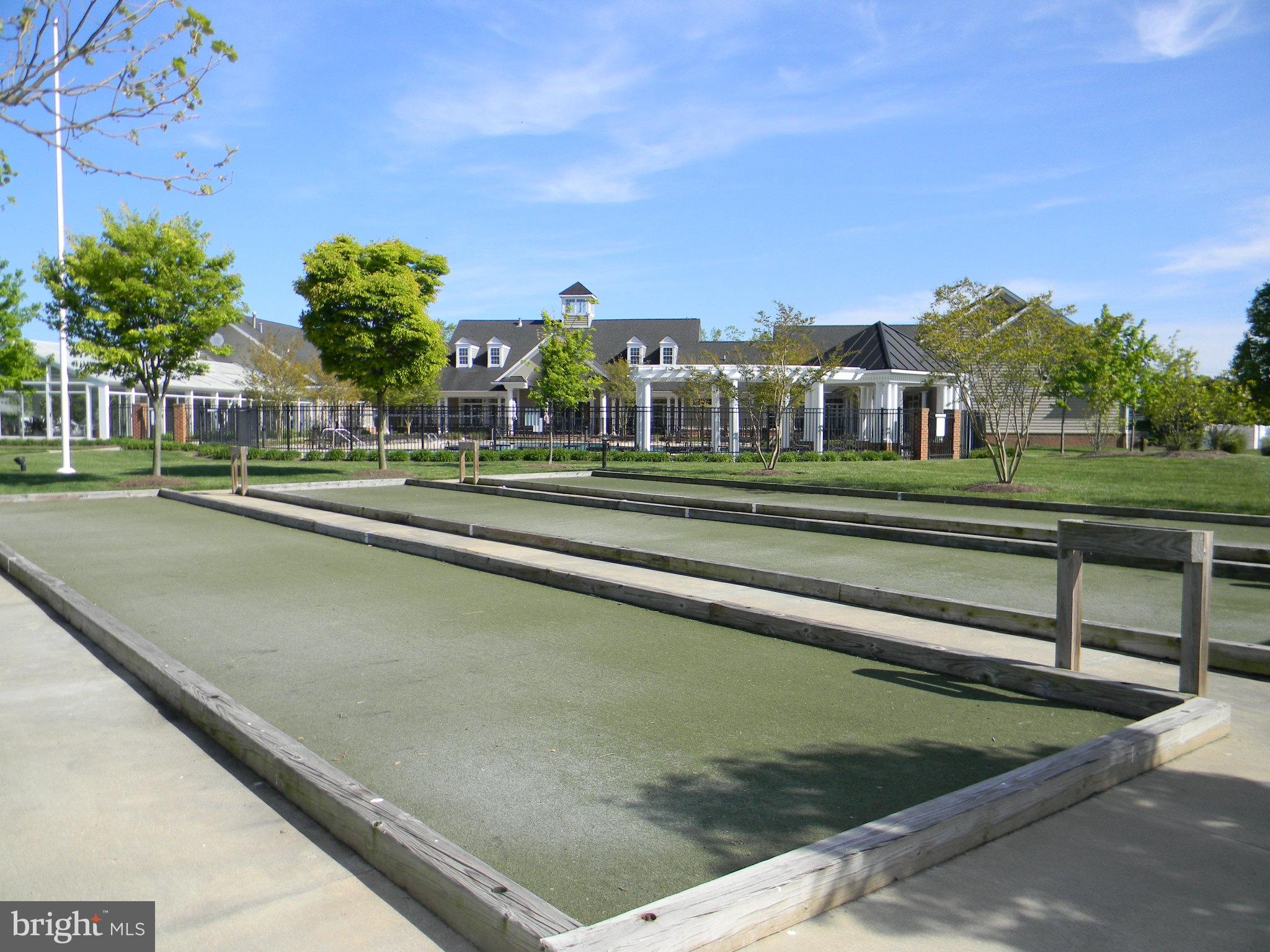 SYMPHONY VILLAGE AT CENTREVILLE - Residential