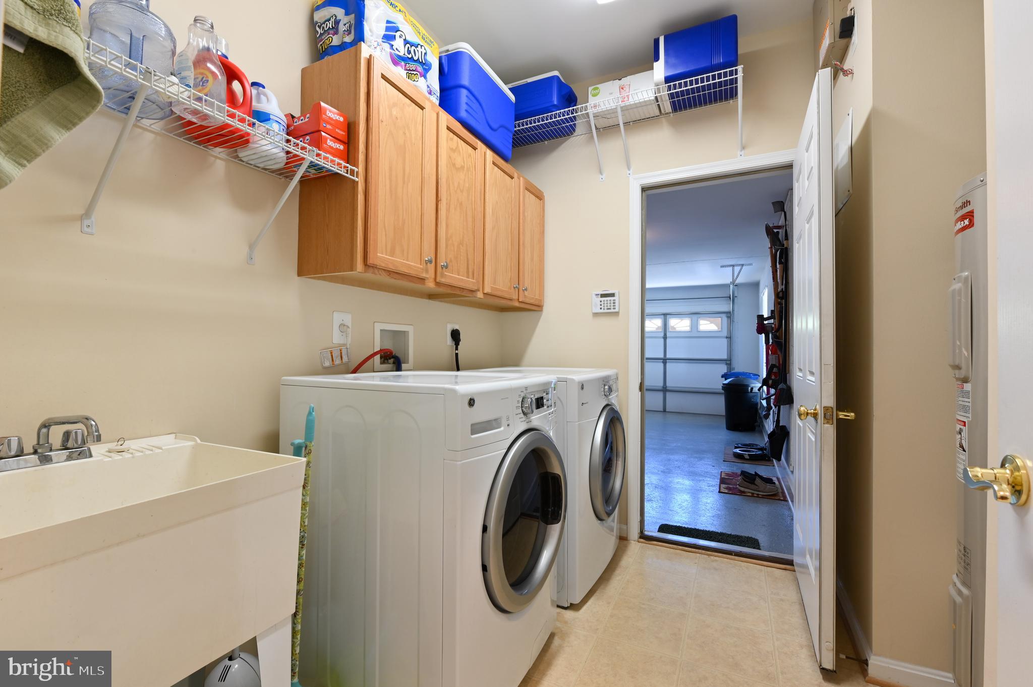 SYMPHONY VILLAGE AT CENTREVILLE - Residential