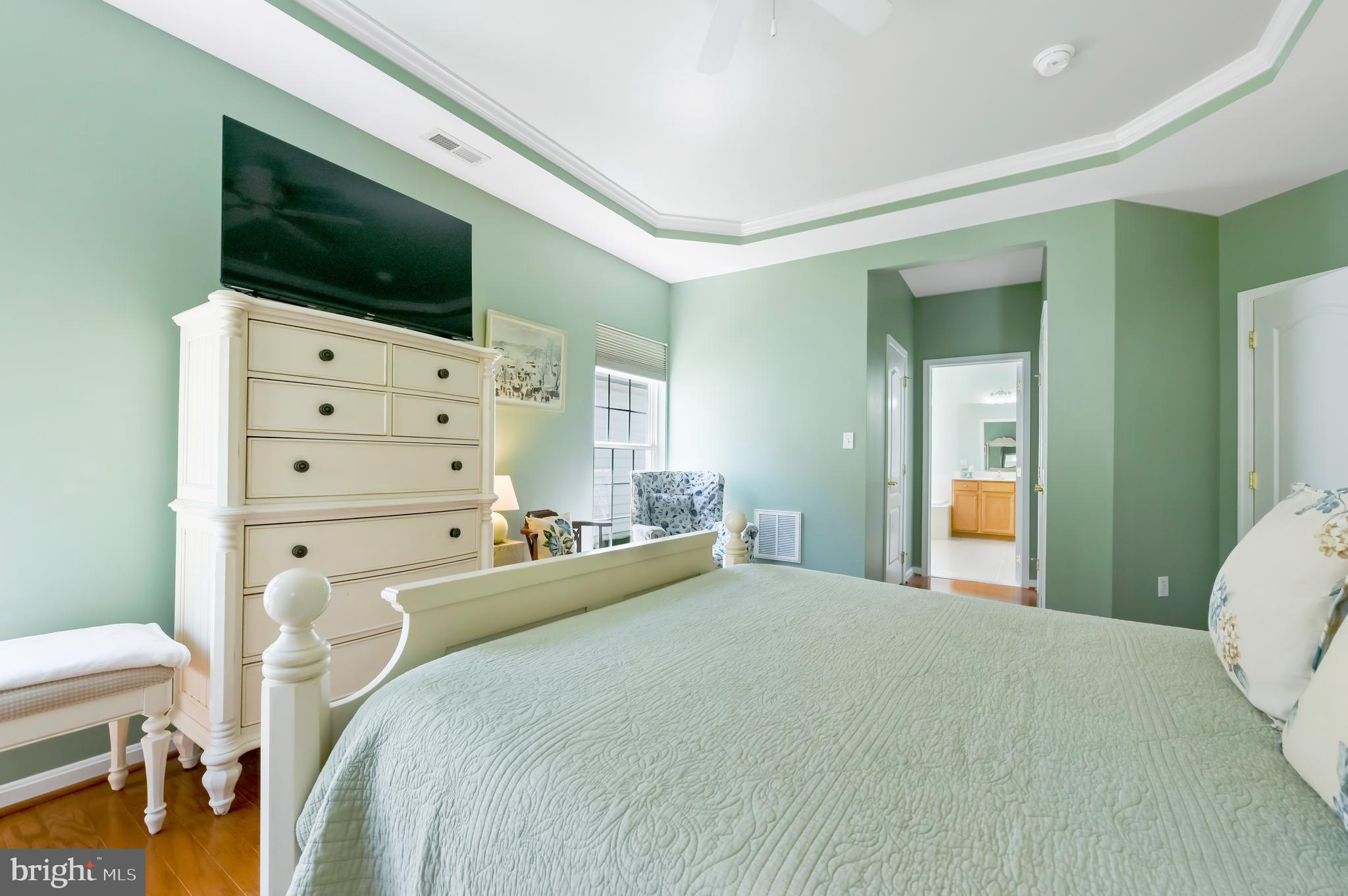 SYMPHONY VILLAGE AT CENTREVILLE - Residential