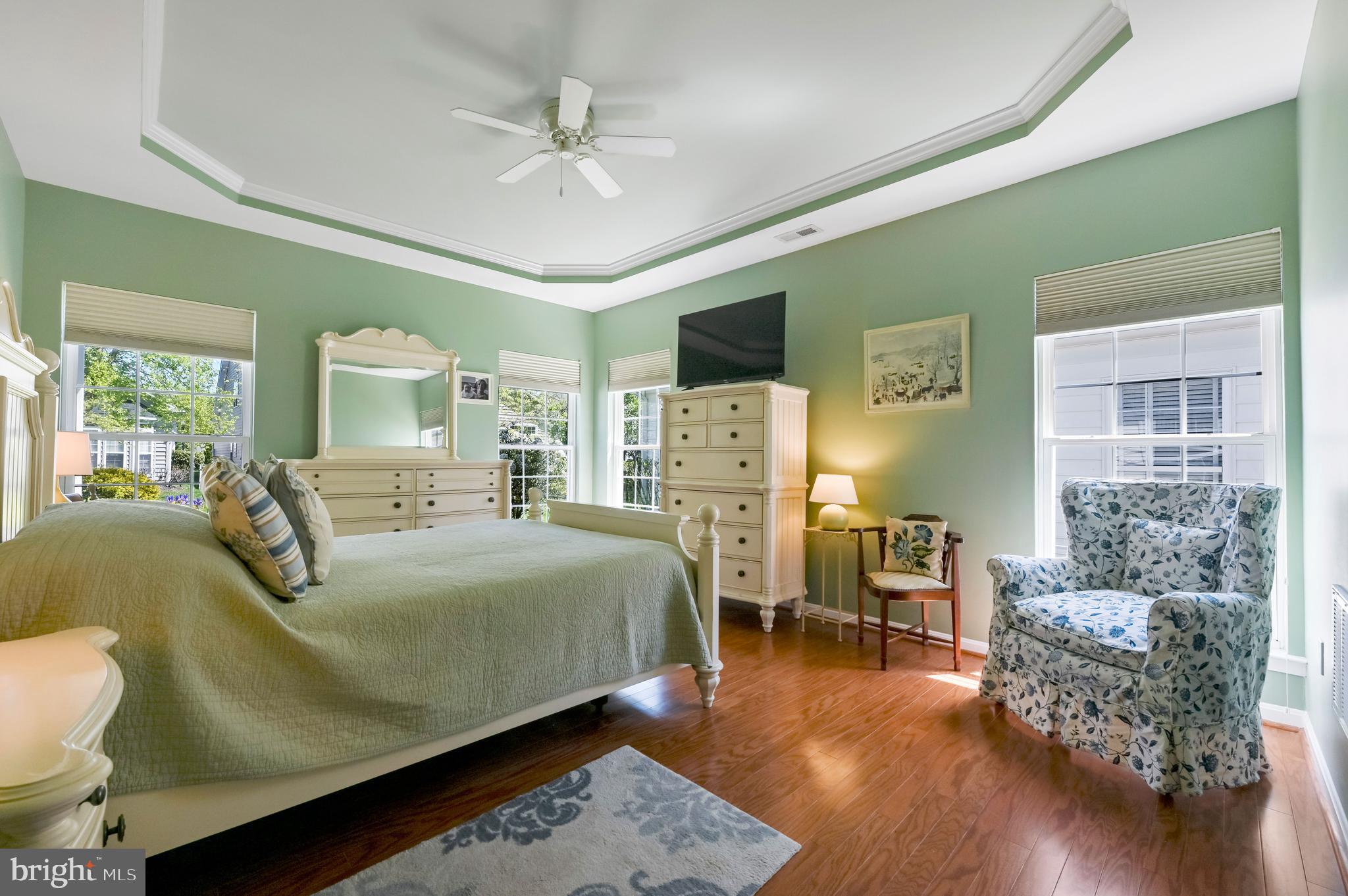 SYMPHONY VILLAGE AT CENTREVILLE - Residential