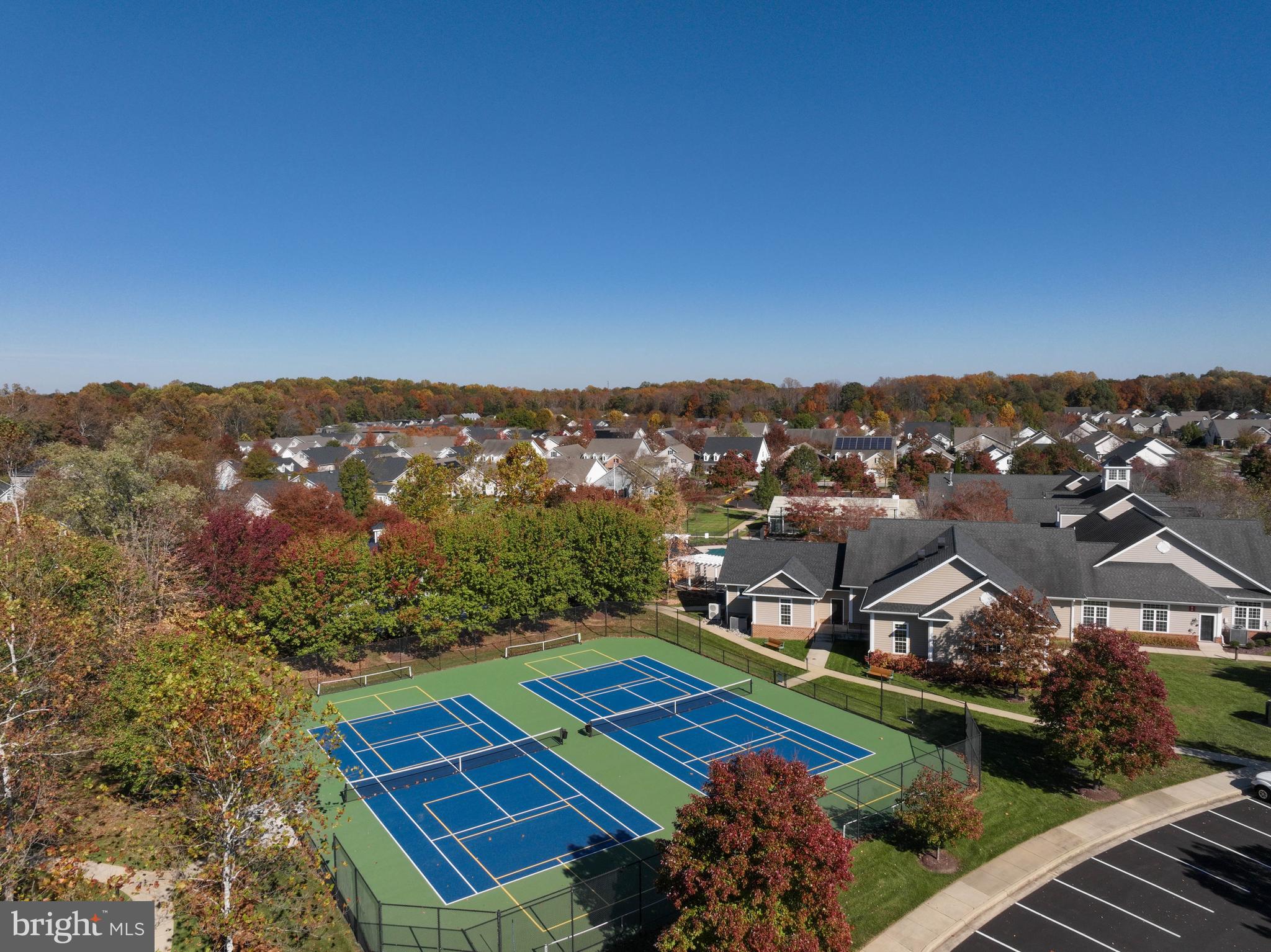 SYMPHONY VILLAGE AT CENTREVILLE - Residential