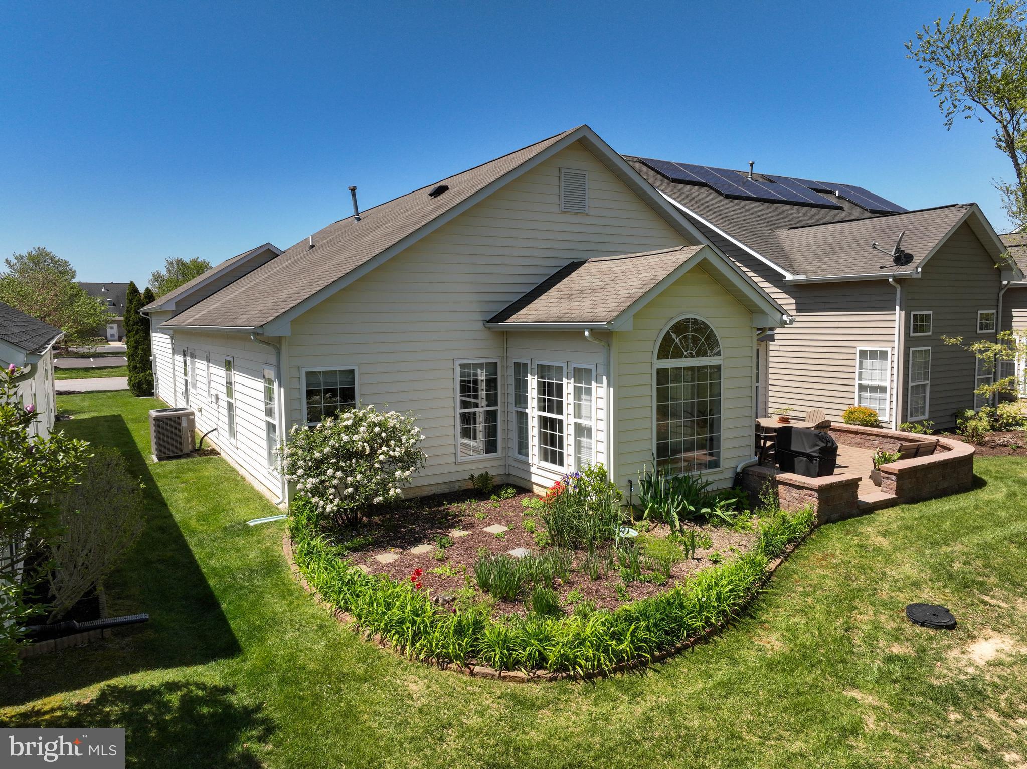 SYMPHONY VILLAGE AT CENTREVILLE - Residential