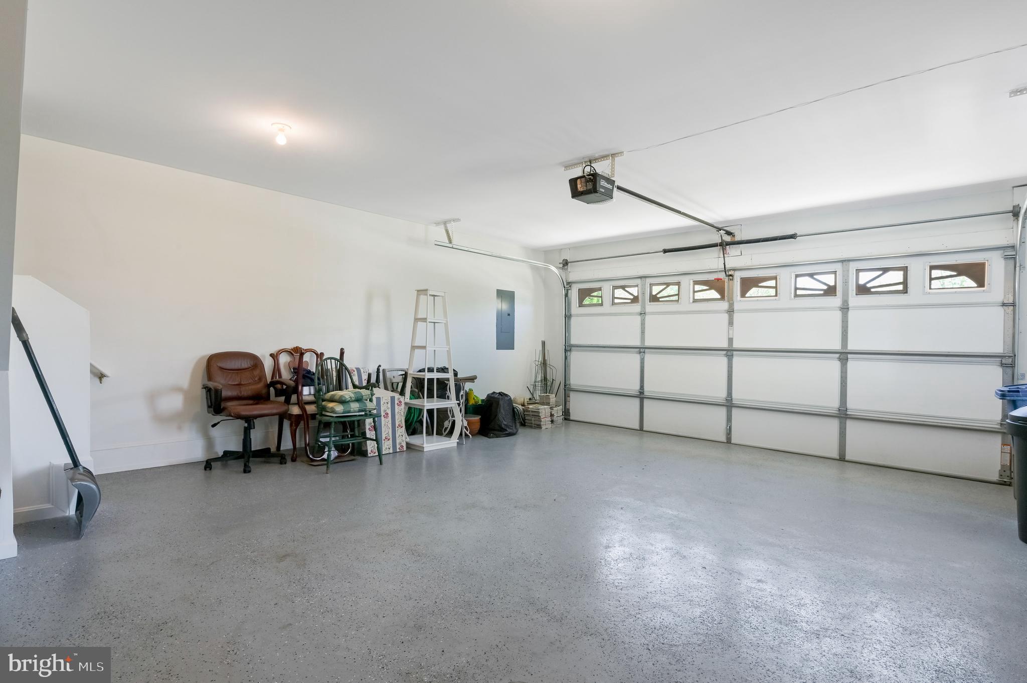 SYMPHONY VILLAGE AT CENTREVILLE - Residential