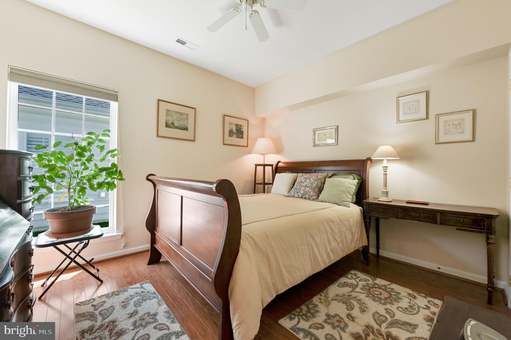 SYMPHONY VILLAGE AT CENTREVILLE - Residential