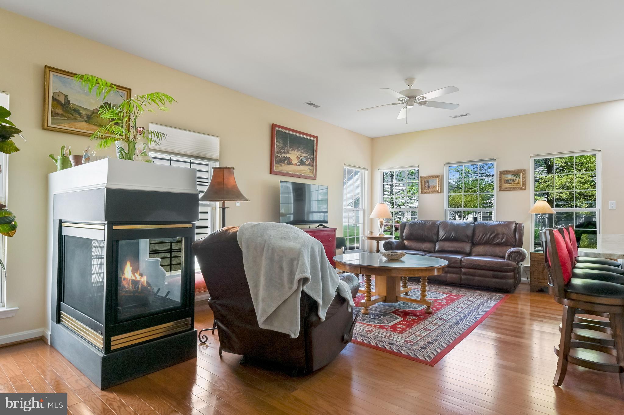 SYMPHONY VILLAGE AT CENTREVILLE - Residential