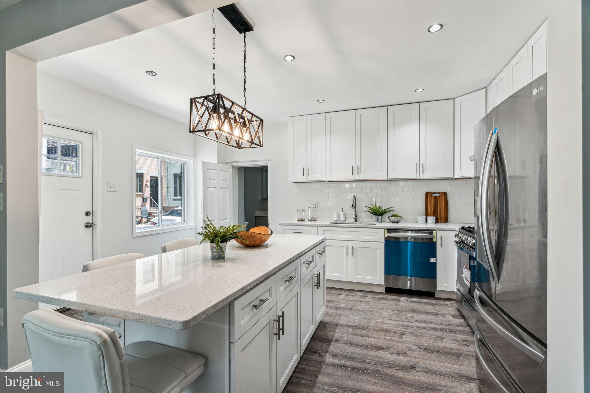 PASSYUNK SQUARE - Residential