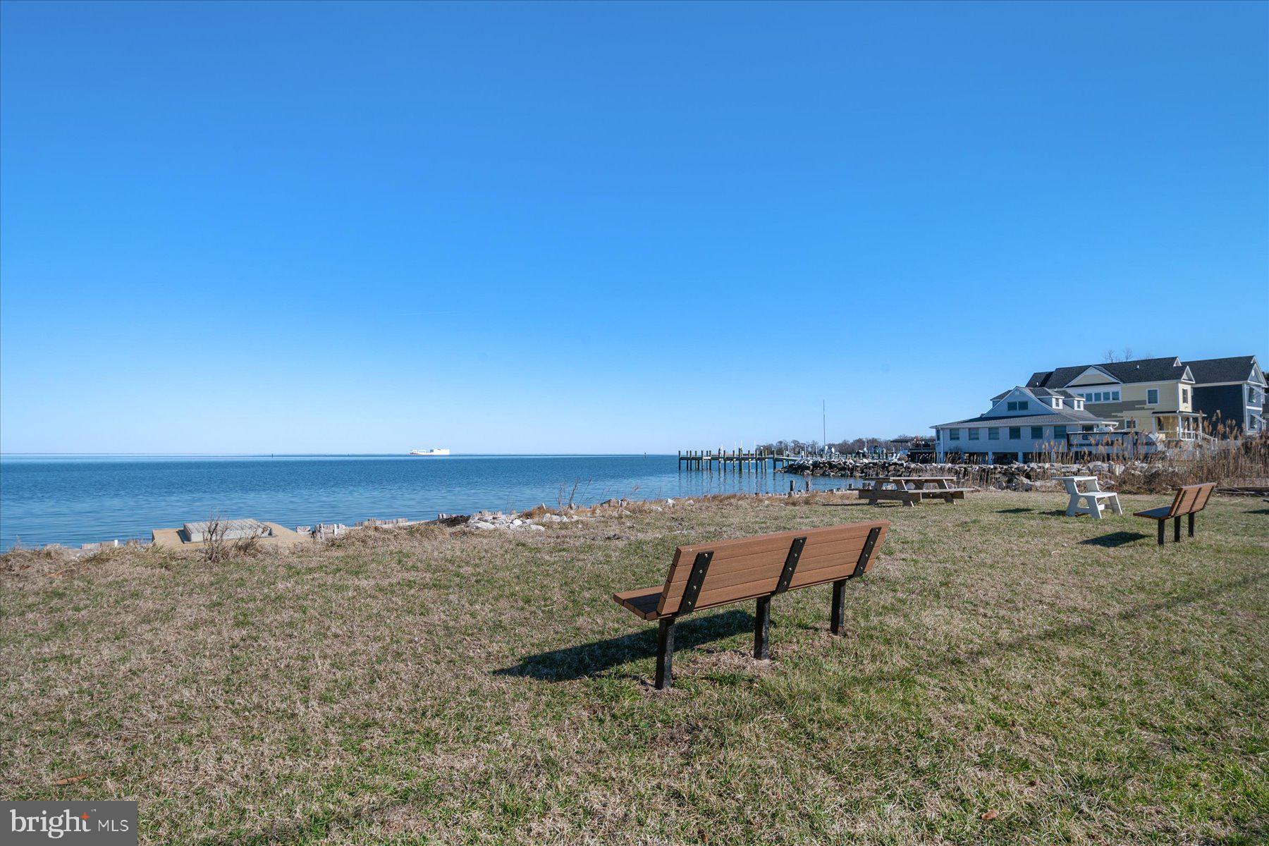 BAYSIDE BEACH - Residential