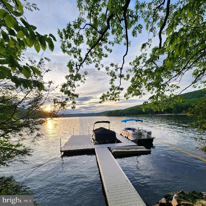 STATE PARK ROAD - Residential