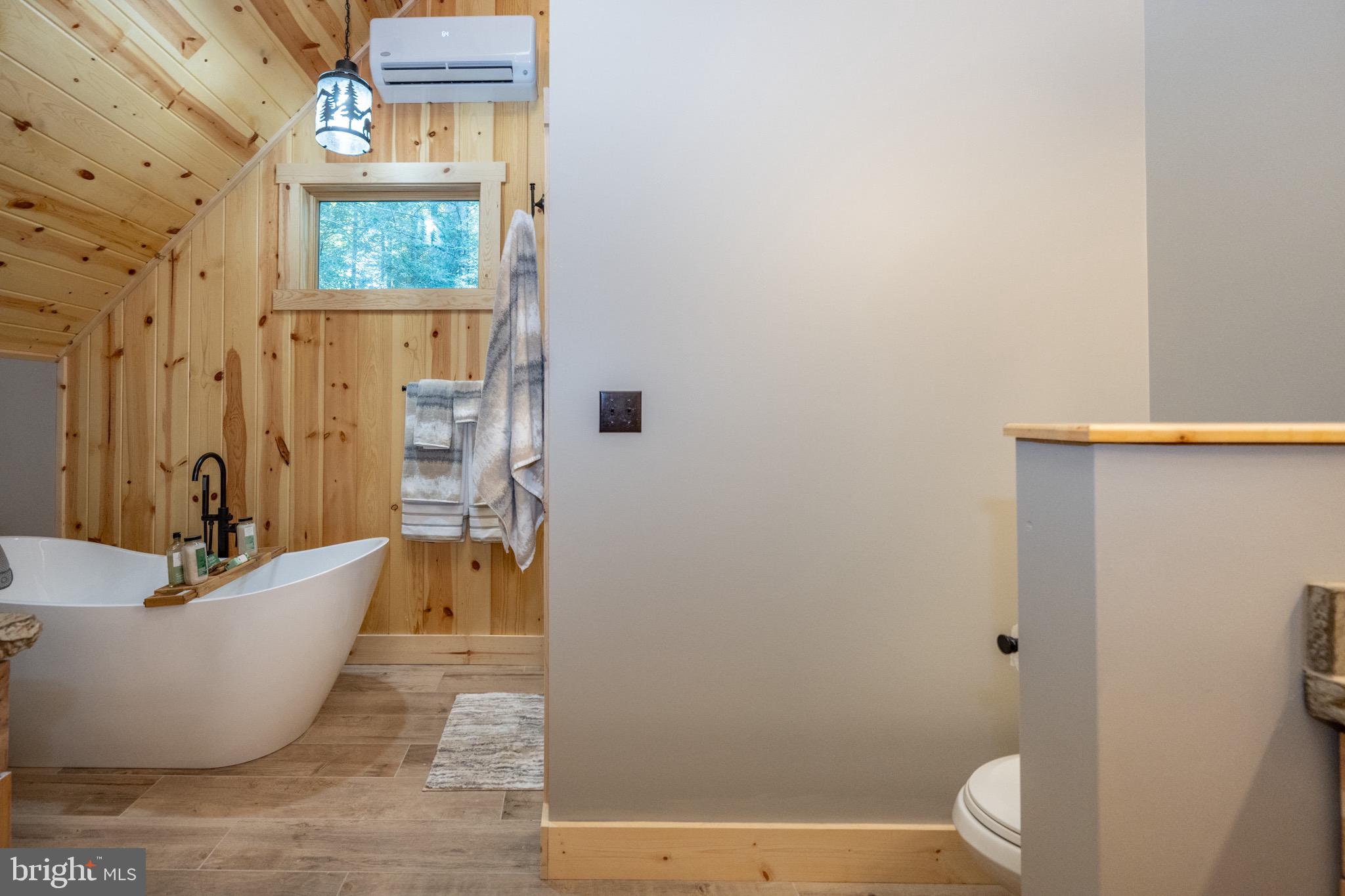 STATE PARK ROAD - Residential