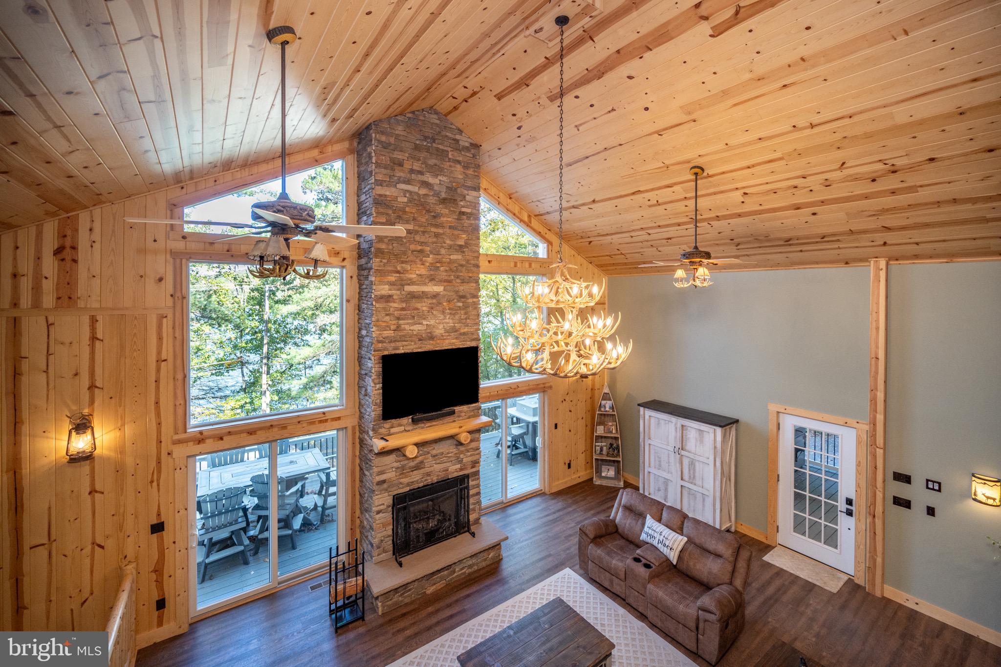 STATE PARK ROAD - Residential