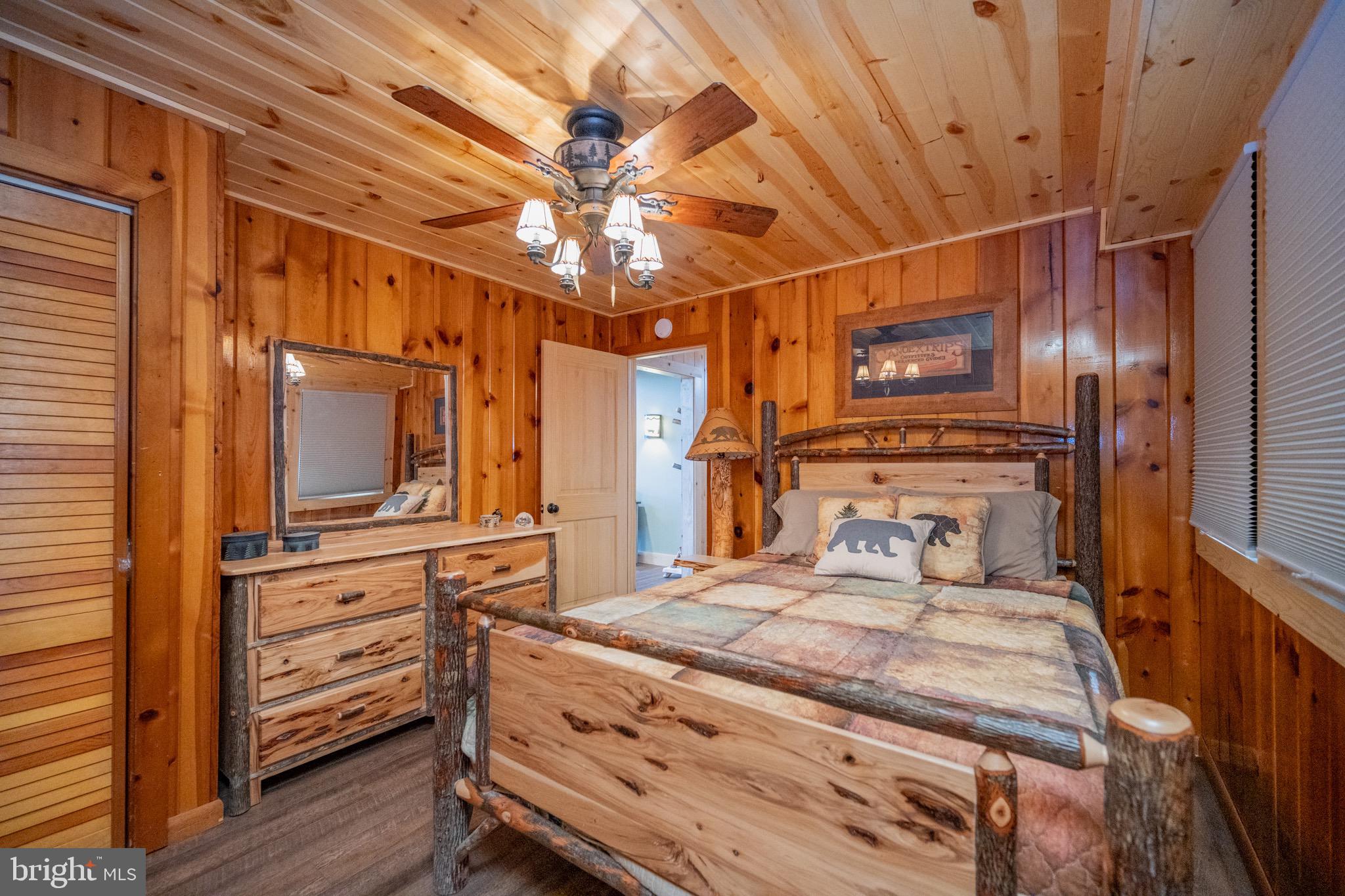 STATE PARK ROAD - Residential