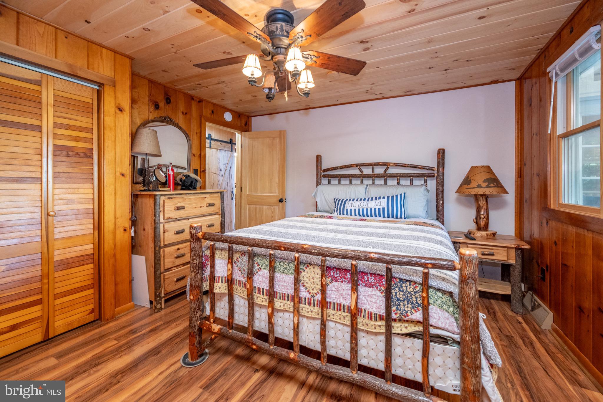 STATE PARK ROAD - Residential