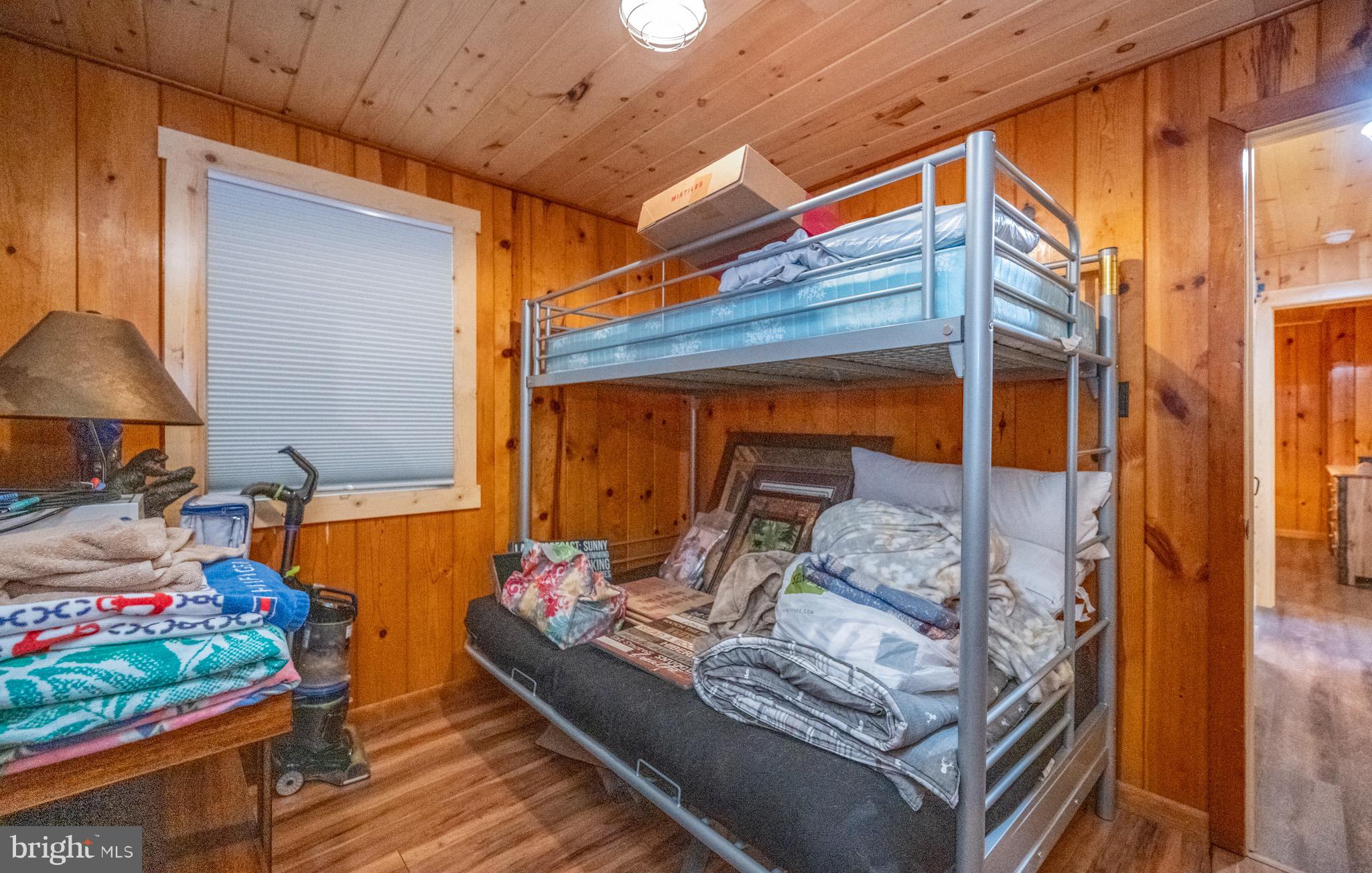 STATE PARK ROAD - Residential