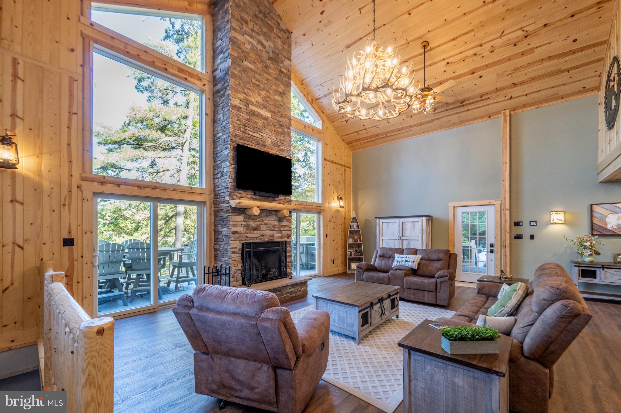 STATE PARK ROAD - Residential