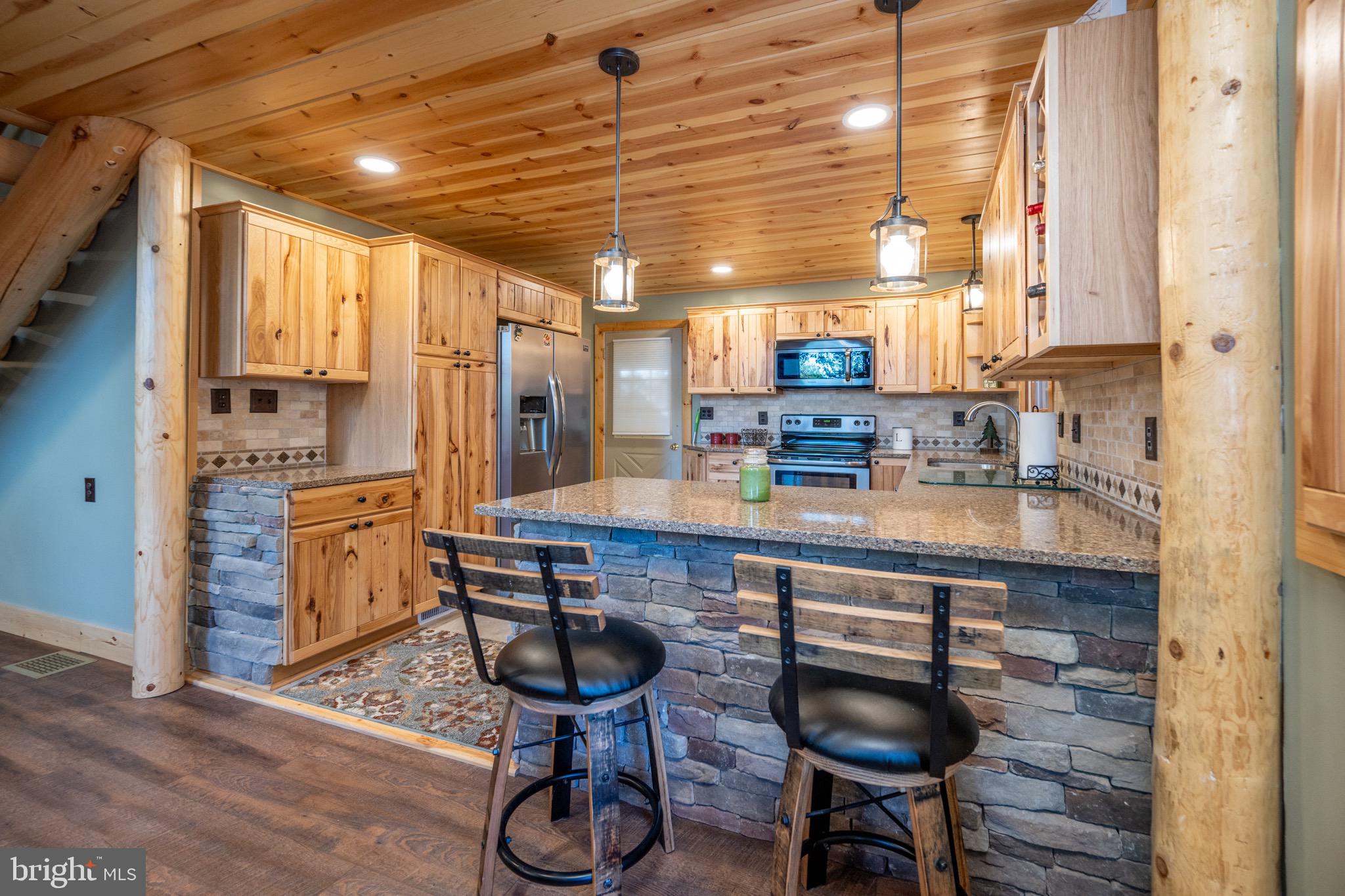 STATE PARK ROAD - Residential