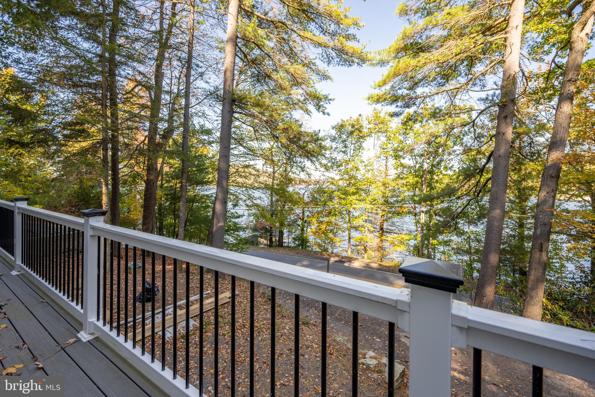 STATE PARK ROAD - Residential