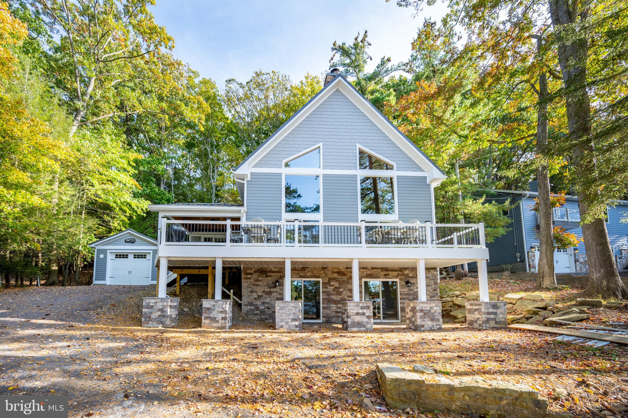 STATE PARK ROAD - Residential