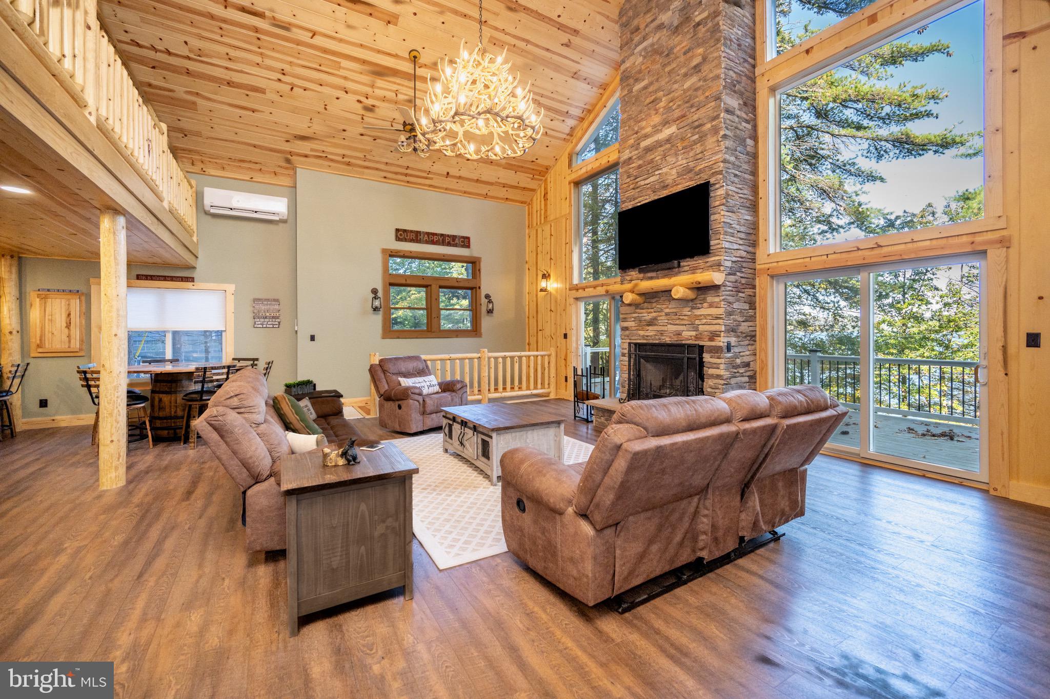 STATE PARK ROAD - Residential