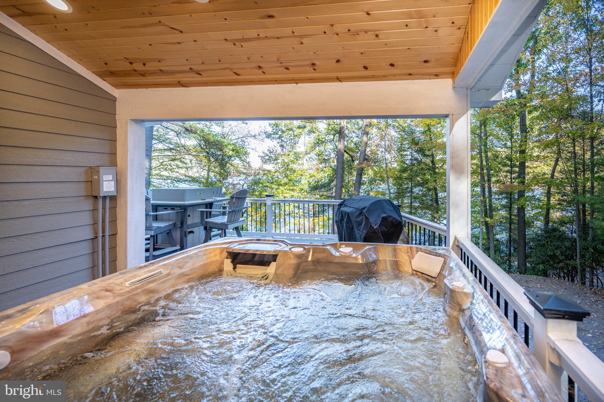 STATE PARK ROAD - Residential