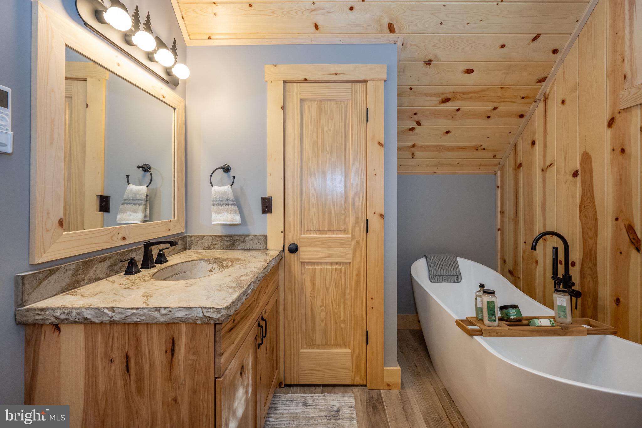 STATE PARK ROAD - Residential