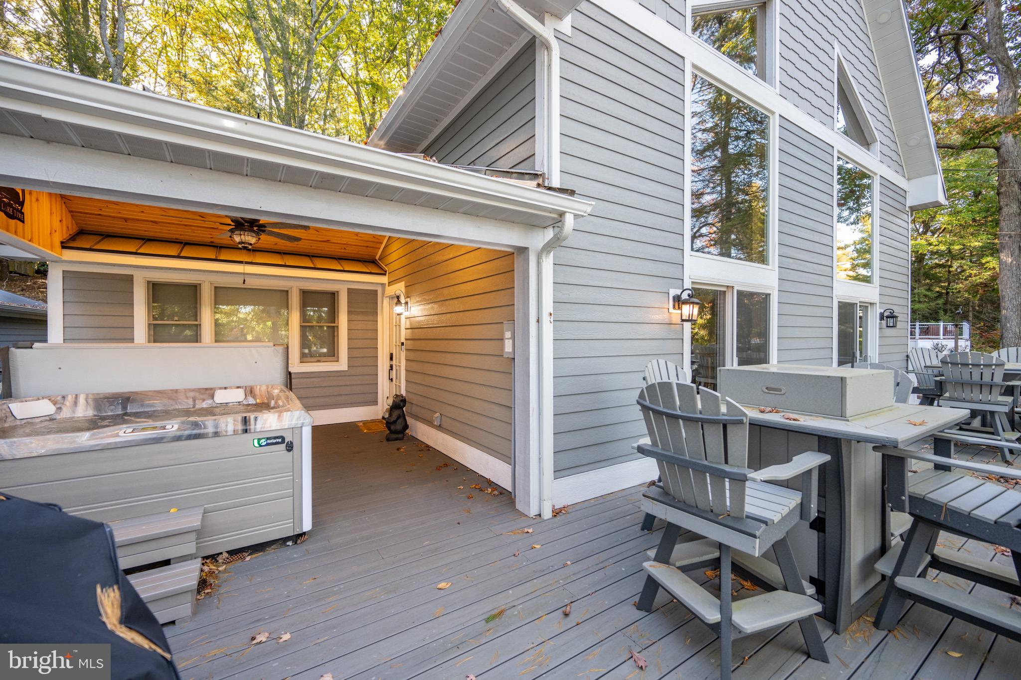 STATE PARK ROAD - Residential