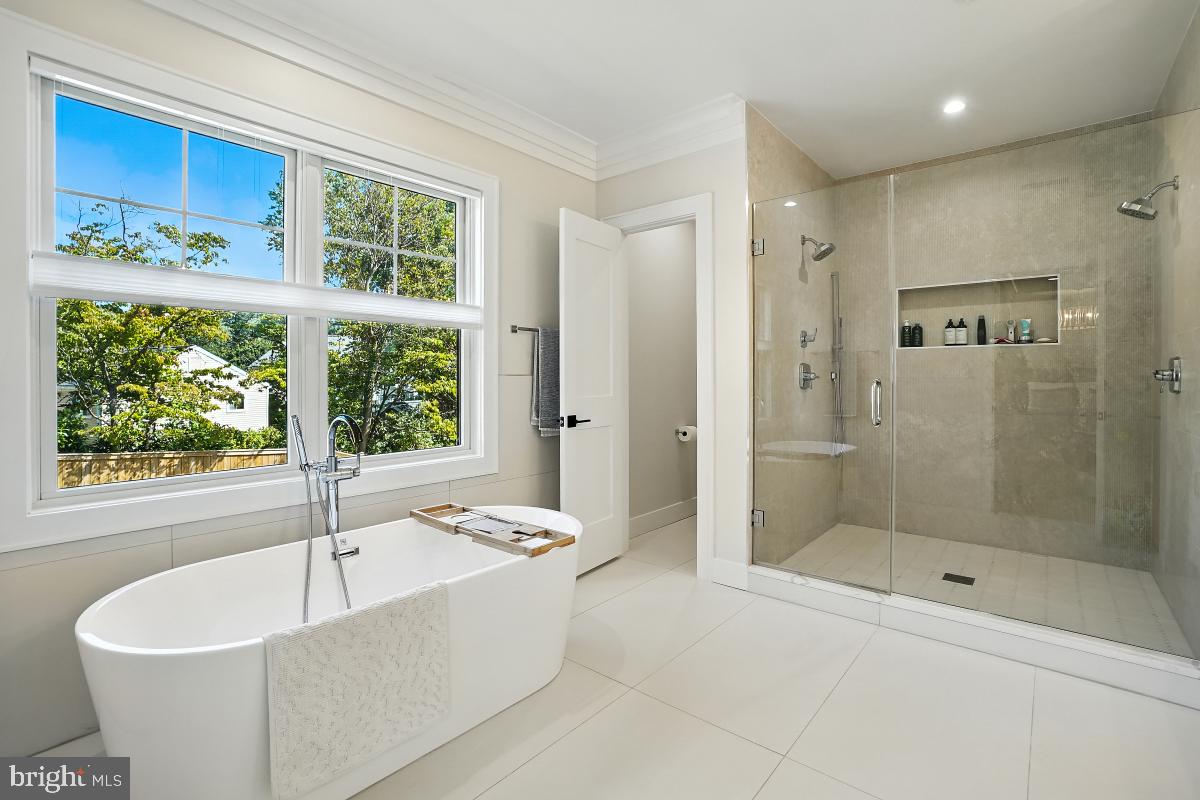 PARKWOOD - Residential