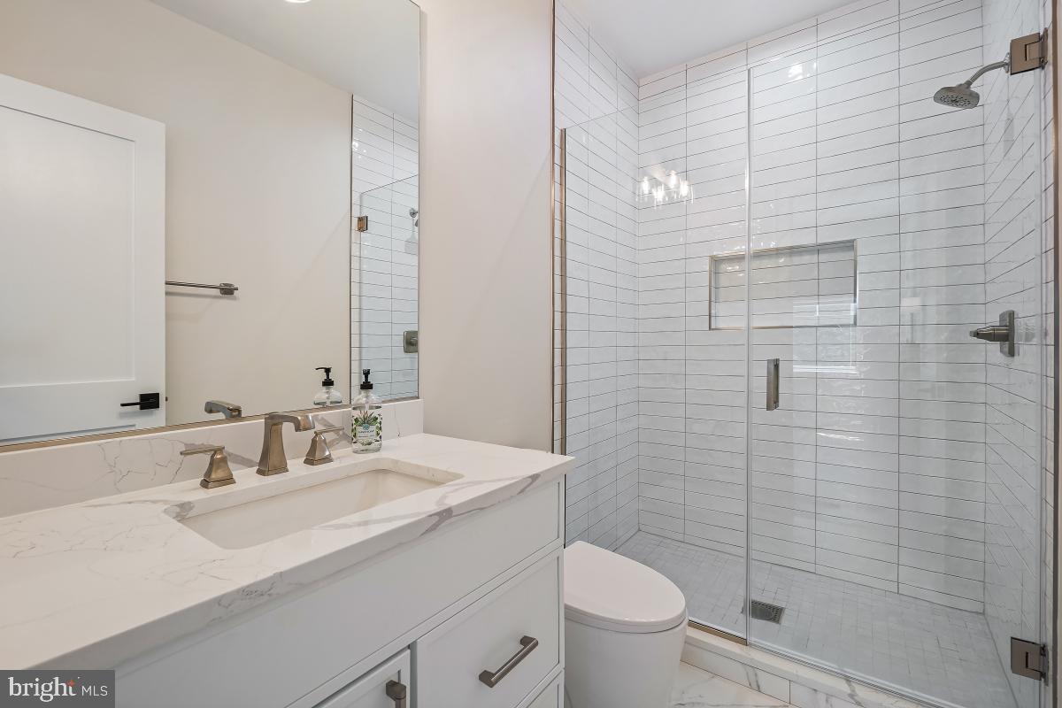 PARKWOOD - Residential