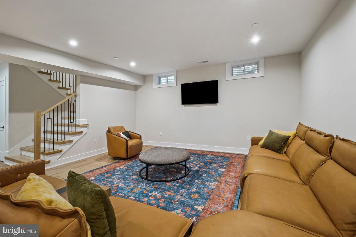 PARKWOOD - Residential