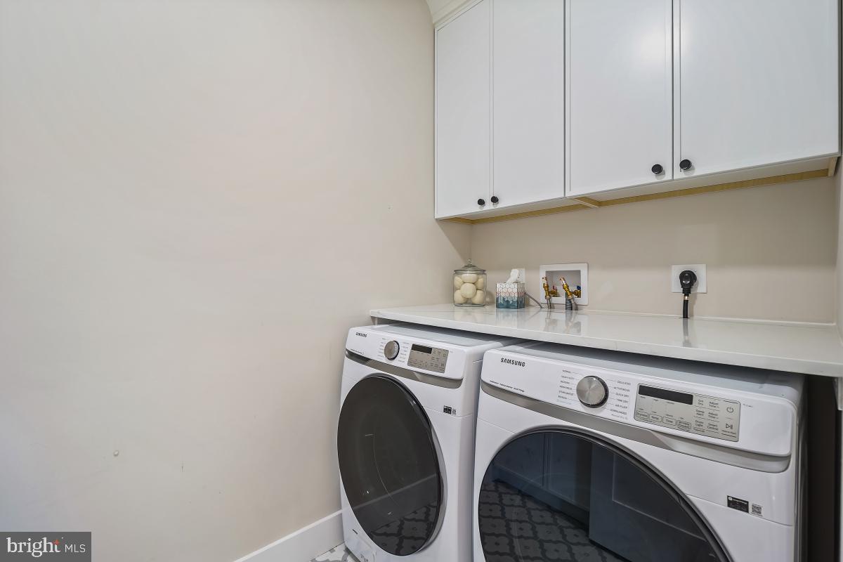 PARKWOOD - Residential