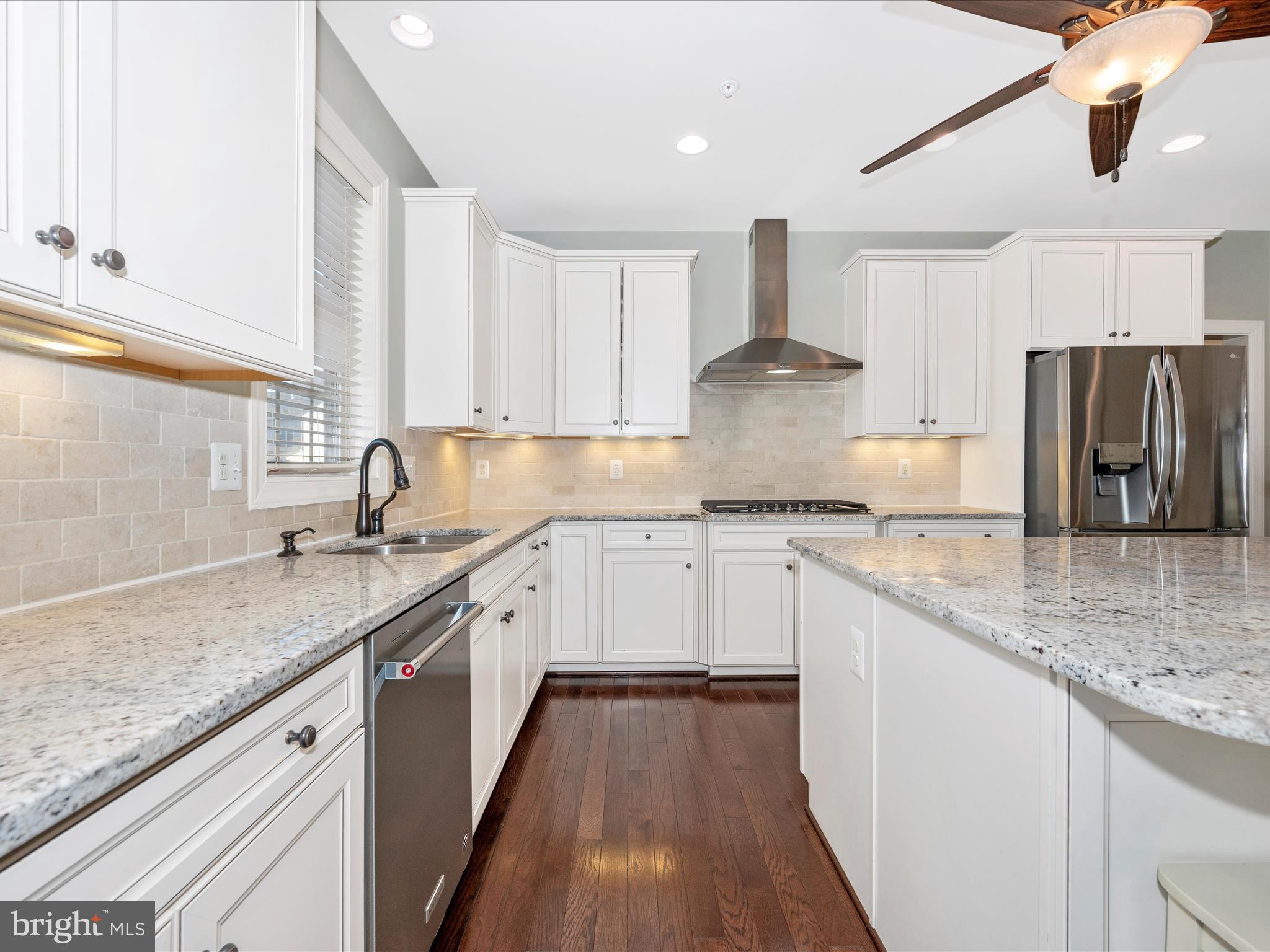 LANDSDALE - Residential