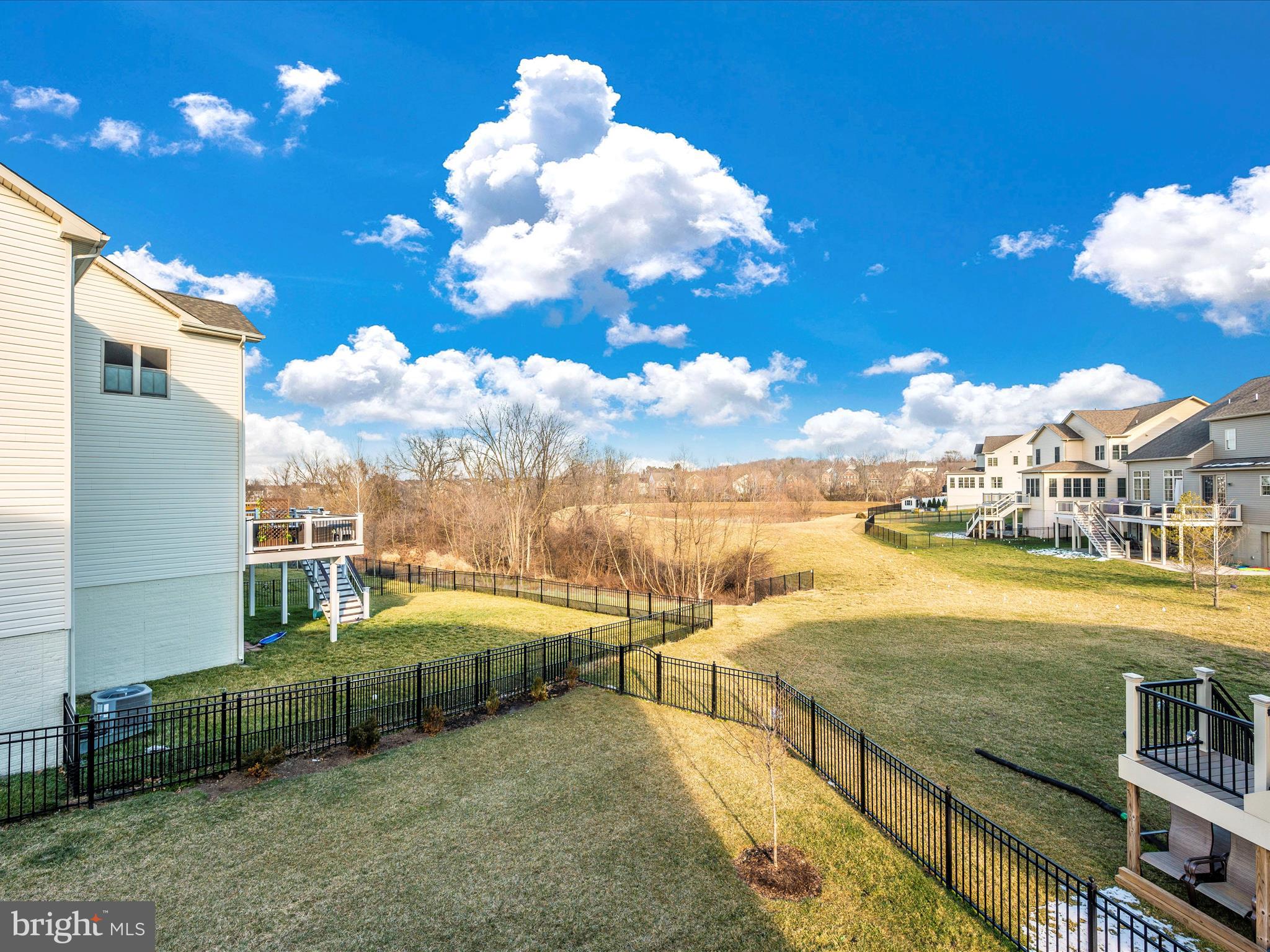 LANDSDALE - Residential