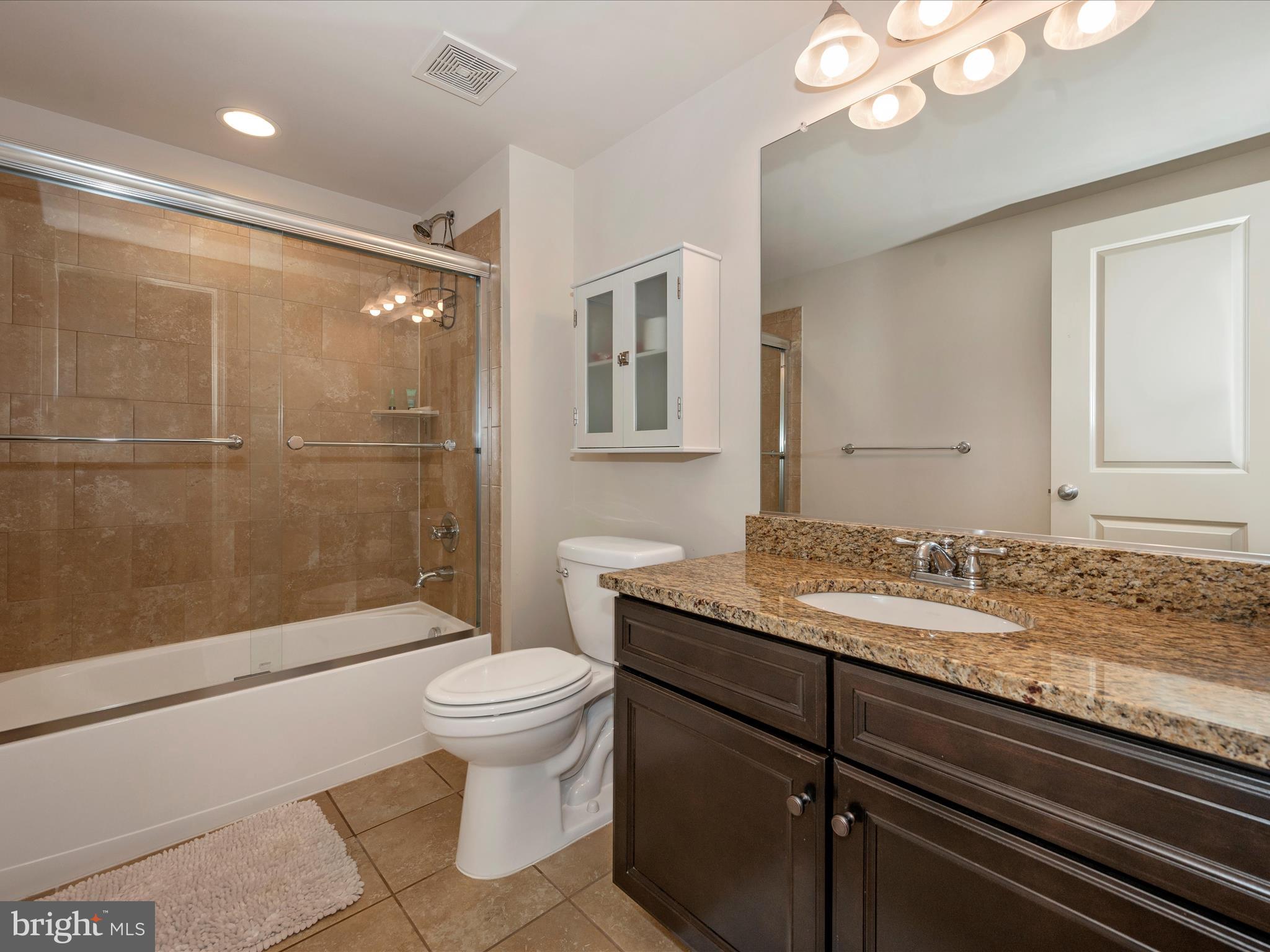 LANDSDALE - Residential