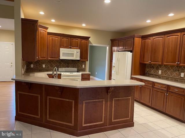 LEXINGTON ESTATES - Residential