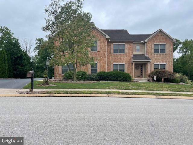 LEXINGTON ESTATES - Residential