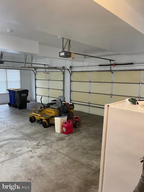 LEXINGTON ESTATES - Residential